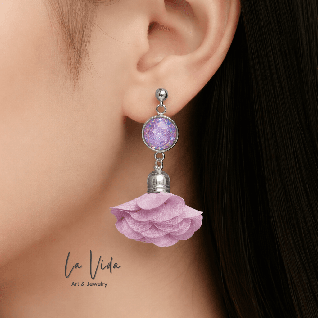 Spring & Shine - virágbojtos statement fülbevaló - Image 18