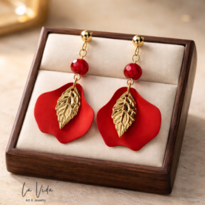 Petal lógós statement fülbevaló